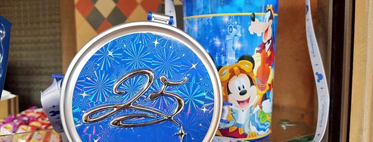 Nieuwe souvenirs, unieke popcorn en snacks voor de 25e verjaardag van Disneyland Paris