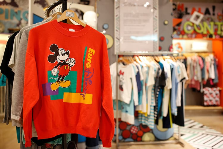 Bespreken personeelszaken Mompelen Disneyland Paris lanceert nieuwe kledinglijnen voor volwassenen bij Disney  Fashion - DiscoverTheMagic.nl