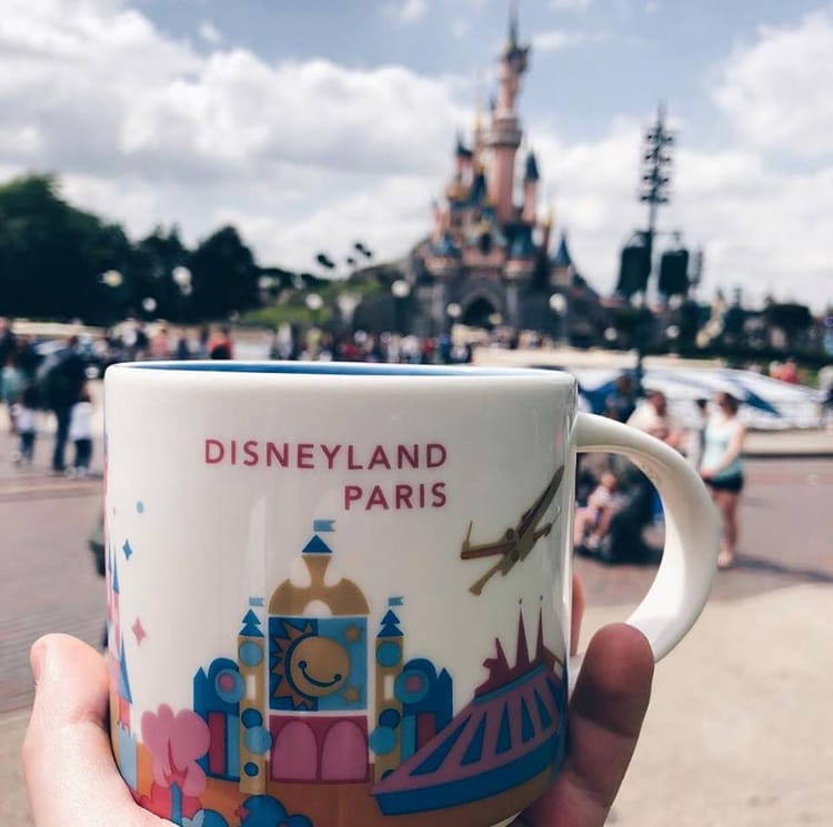 Melancholie hek Lil Nieuwe Starbucks mokken en bekers voor de 30e verjaardag van Disneyland  Paris - Disneyland Parijs - DiscoverTheMagic.nl