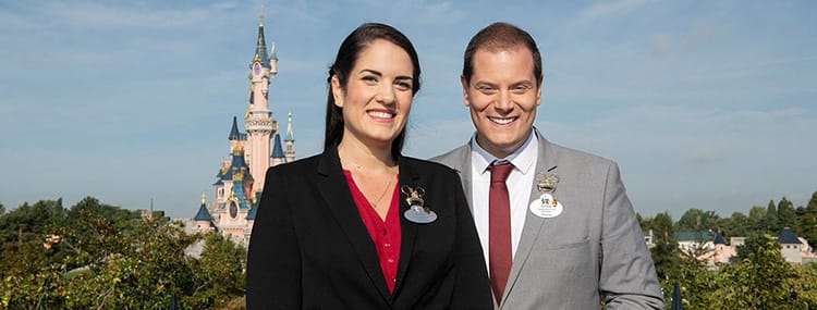 Behind the Magic: Ontdek de historie en taken van de Disneyland ambassadeurs