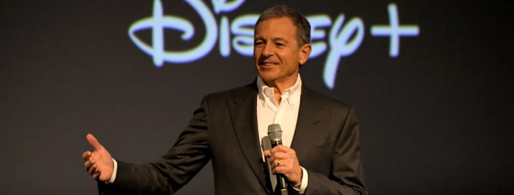 BREAKING: Bob Iger vervangt Bob Chapek als CEO van The Walt Disney Company en keert terug