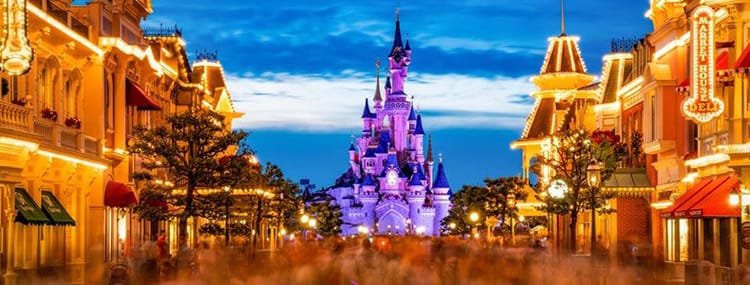 Disneyland Paris en Walt Disney World sluiten tijdelijk hun deuren vanwege corona