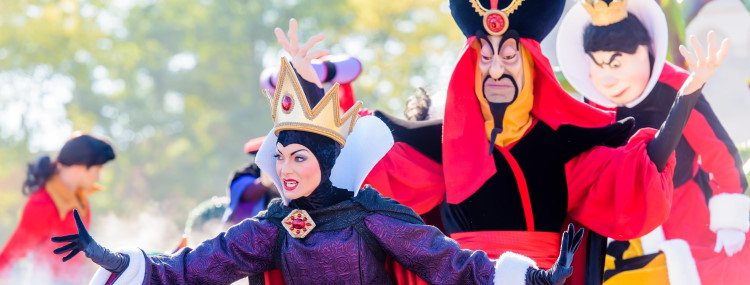 Disney's Halloween Festival in Disneyland Paris met Mickey's Halloween Surprise