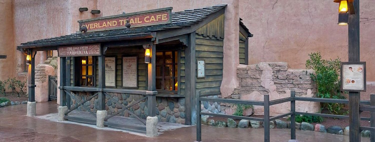 Turkey Leg, Churros en Doritos in Disneyland Paris bij nieuwe Overland Trail Café in Frontierland