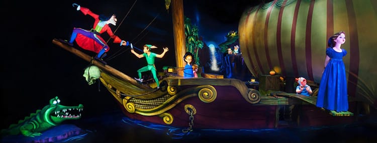 Peter Pan's Flight weer open na upgrade met nieuwe verf, verlichting en projecties