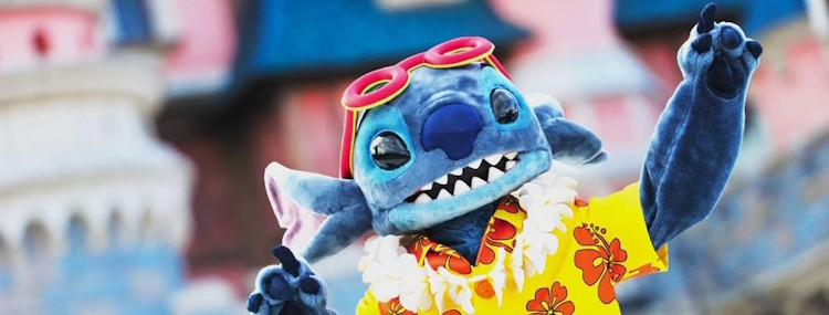 Disneyland Paris viert Stitch Day met een Celebration Cavalcade, snacks en merchandise