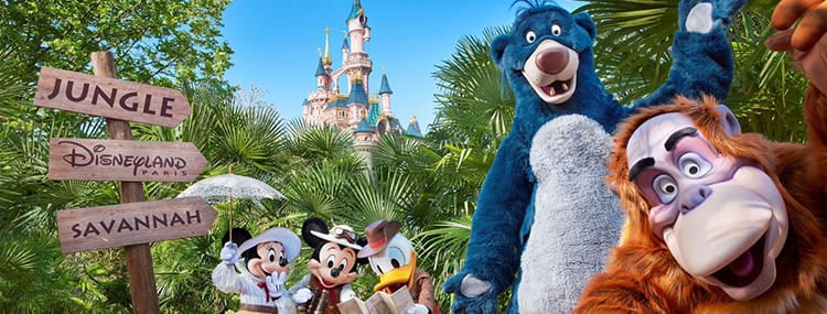 The Jungle Book Jive parade met swingende show op Central Plaza in Disneyland Paris