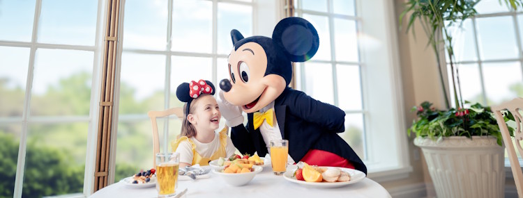 Gratis Disney Dining & Drinks in Walt Disney World voor 2027 met &euro;400 korting en vervoer