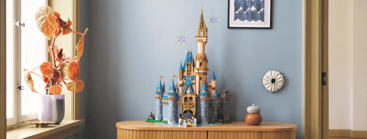 Nieuw Disney LEGO kasteel van Cinderella Castle uit Walt Disney World met figuren - 43222
