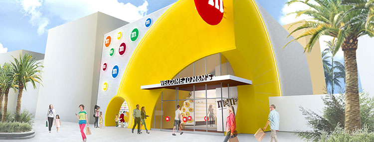 Walt Disney World opent grote state-of-the-art M&M's Store met Disney snacks in Disney Springs