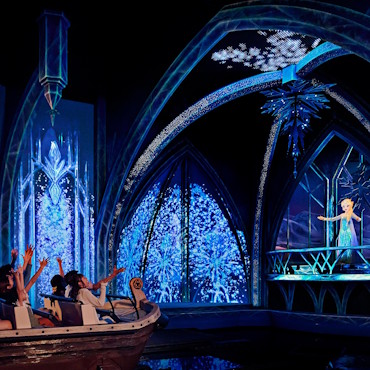 Tips voor korte wachttijden bij de Frozen Ever After attractie in Disneyland Paris